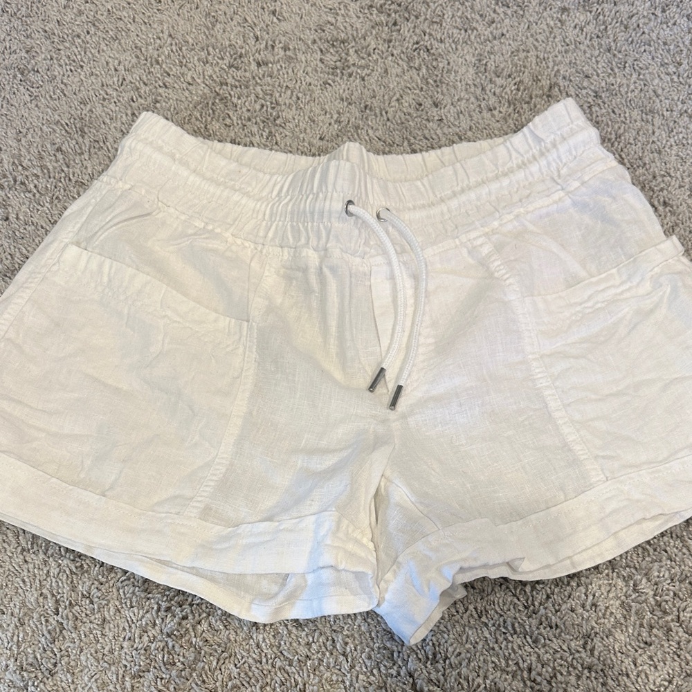 Women's White Casual Shorts linen